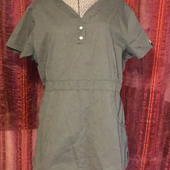 KOI Scrub top